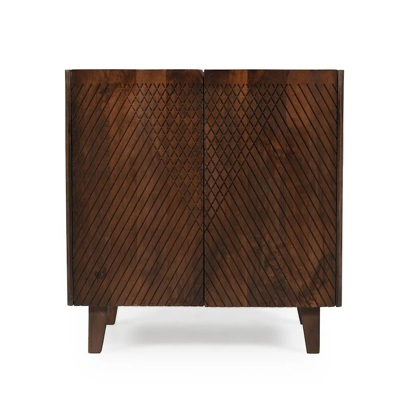 Akzentschrank aus Holz mit verstellbarem Regalboden und geriffeltem Design für das Esszimmer